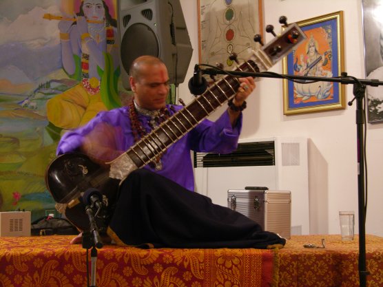 Sitar Maestro performs at the Ashram