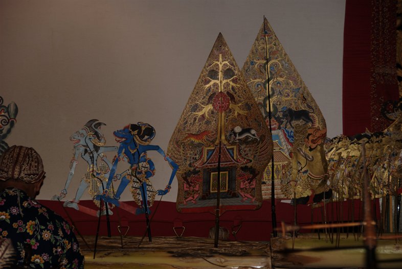 Yogyakarta: wayang kulit shadow puppets