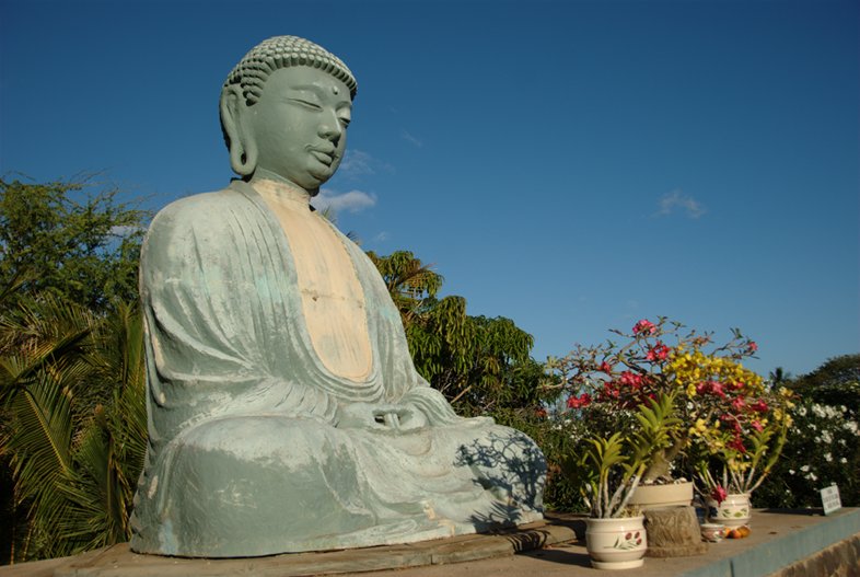 Maui: Buddha at Jodo Mission, Lahaina