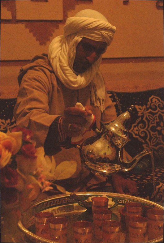 Marhaba, Morocco: Serving Tea