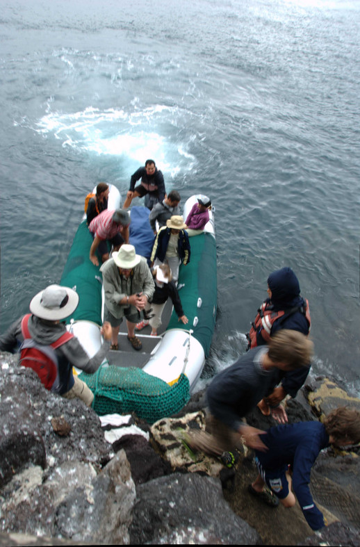 Galapagos Islands: panga dry landing