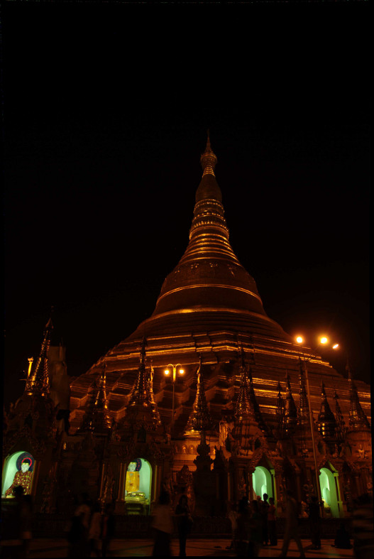 Yangon, Myanmar: Shwedagon Paya at night