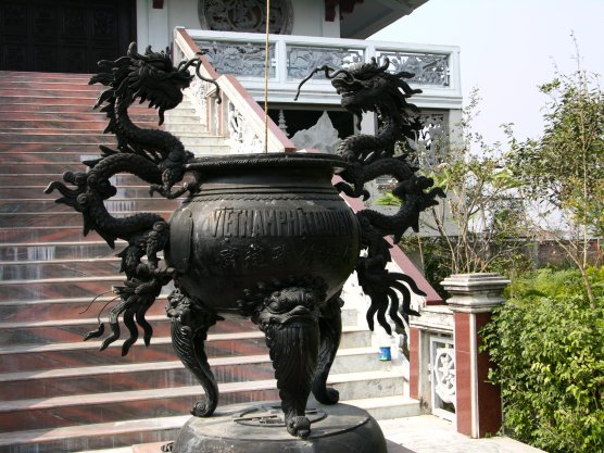 Bodhgaya, India: Vietnamese temple