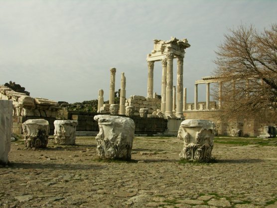 Pergamon, Turkey: Acropolis