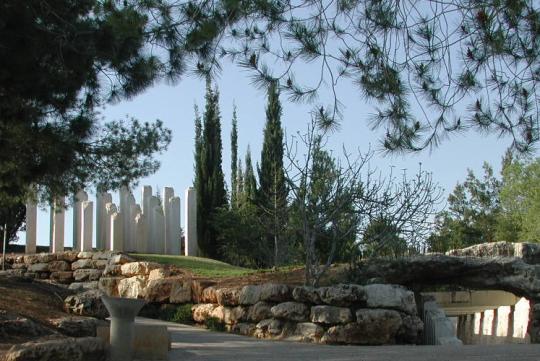 Jerusalem: Yad Vashem, Children's Memorial