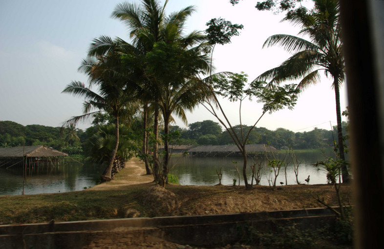 Yangon, Myanmar: suburbs