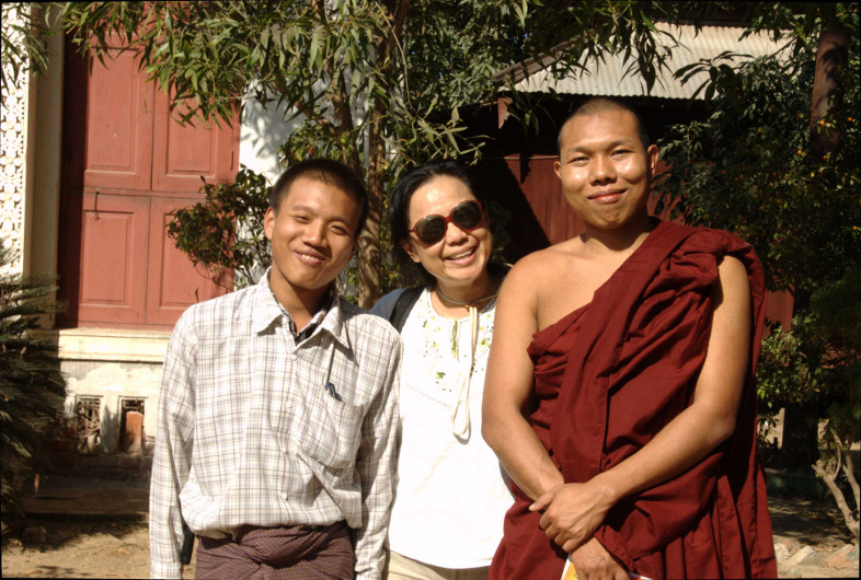 Mandalay, Myanmar: monks