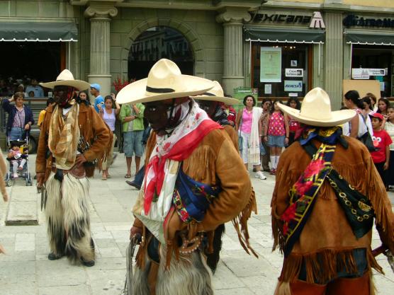Oaxaca, Mexico: Guelaguetza parade