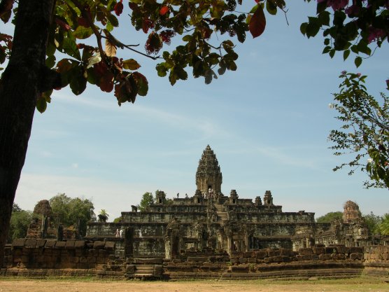 Bakong temple